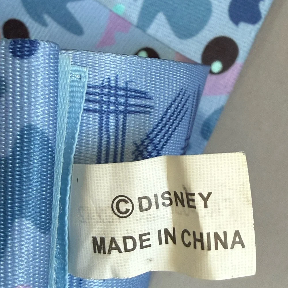 Disney‎ Parks Lilo And Stitch Blue Lanyard